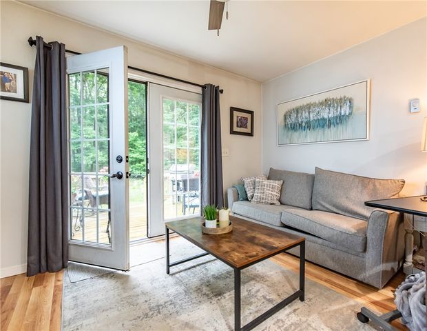 11 Paris Irons Road, Glocester, RI 02857