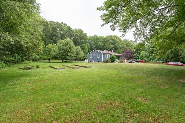 11 Paris Irons Road, Glocester, RI 02857