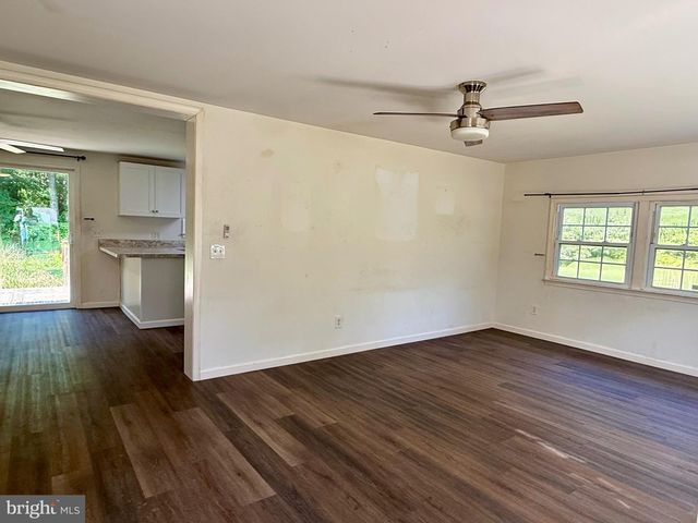 596 NOTTINGHAM RD, Elkton, MD 21921