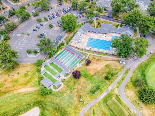 12-A Village Mall, Monroe, NJ 08831