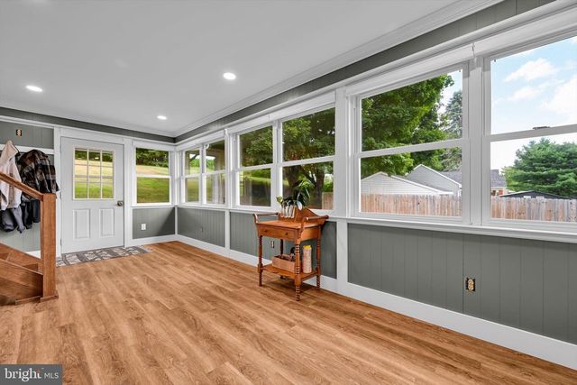 470 N HEIDELBERG RD, Robesonia, PA 19551