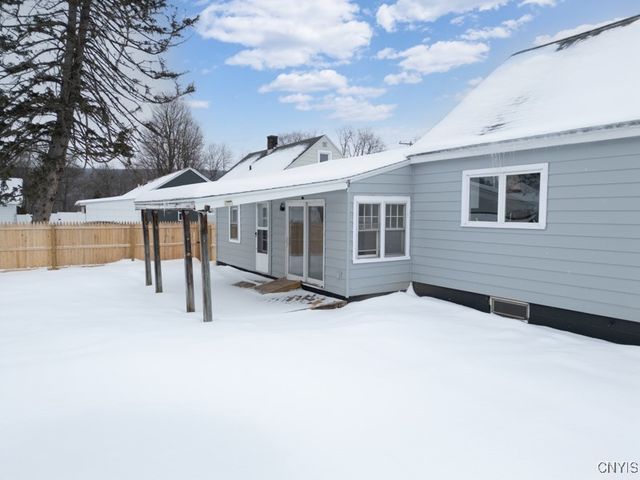 95 North Fifth Avenue, German Flatts, NY 13357