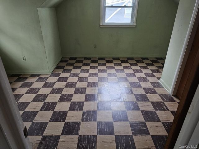 15 Scotchtown Place, Middletown, NY 10941