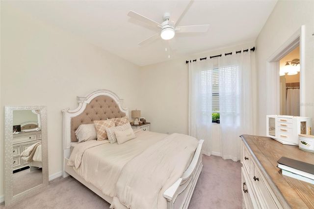 17418 BLUE RIDGE PLACE, Lakewood Ranch, FL 34211