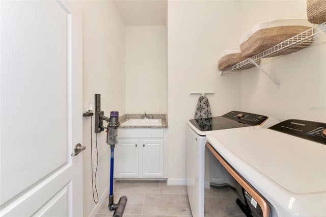 17418 BLUE RIDGE PLACE, Lakewood Ranch, FL 34211