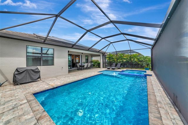 17418 BLUE RIDGE PLACE, Lakewood Ranch, FL 34211