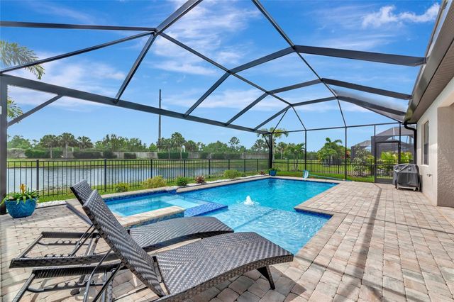 17418 BLUE RIDGE PLACE, Lakewood Ranch, FL 34211