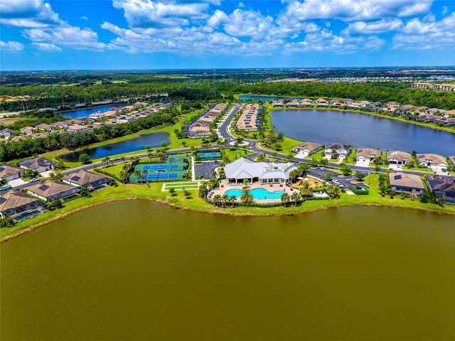 17418 BLUE RIDGE PLACE, Lakewood Ranch, FL 34211