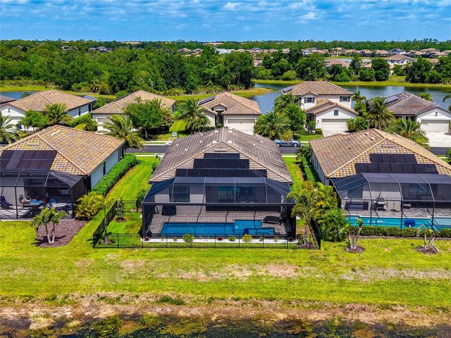 17418 BLUE RIDGE PLACE, Lakewood Ranch, FL 34211