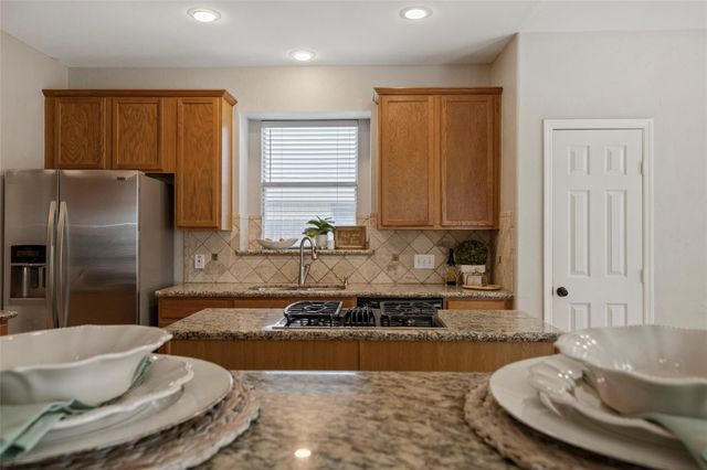 35 N York Gate Court, The Woodlands, TX 77382