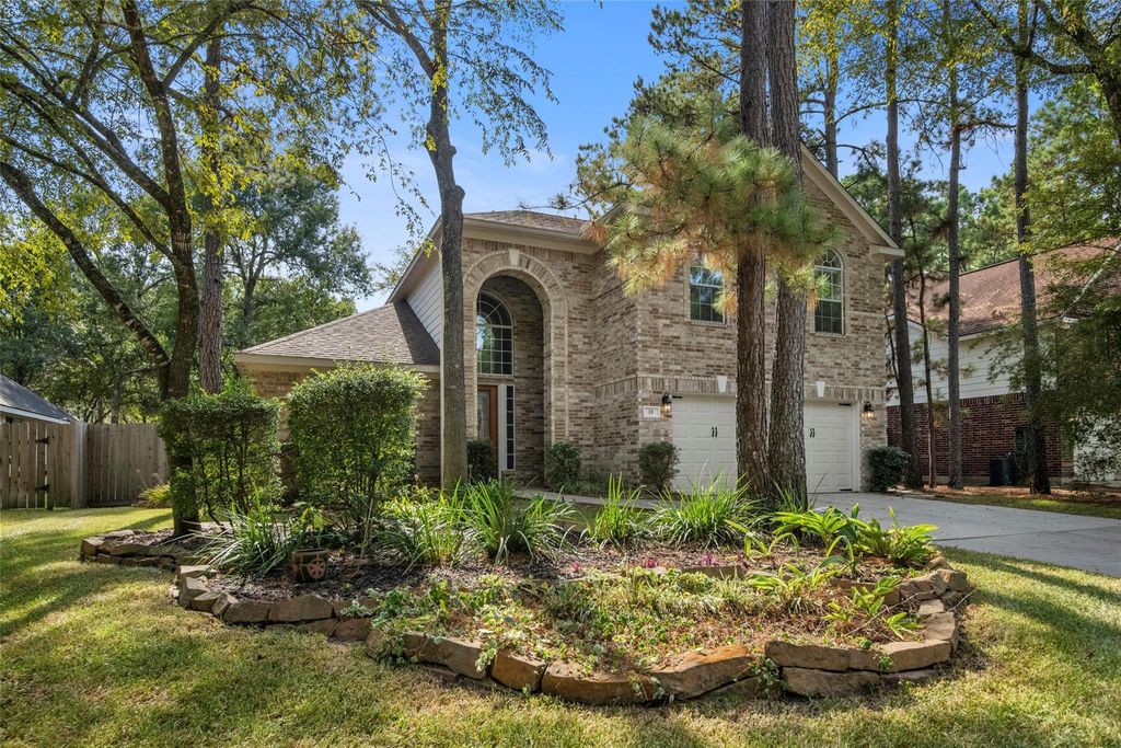 35 N York Gate Court, The Woodlands, TX 77382