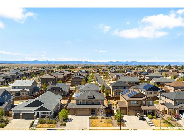 111 S Jackson Gap Way, Aurora, CO 80018