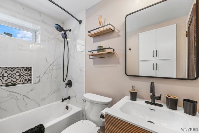 5536 Townline Road, Lewiston, NY 14132