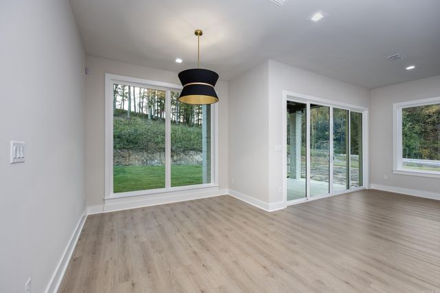 109 Kinley Loop, Little Rock, AR 72223