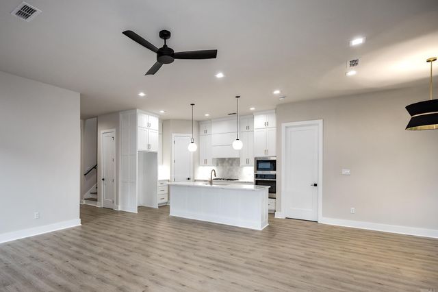 109 Kinley Loop, Little Rock, AR 72223