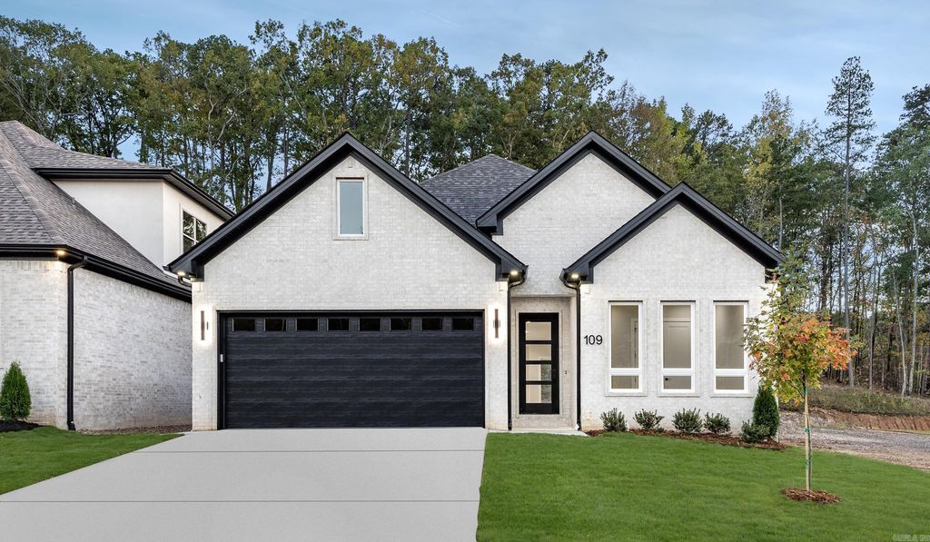 109 Kinley Loop, Little Rock, AR 72223