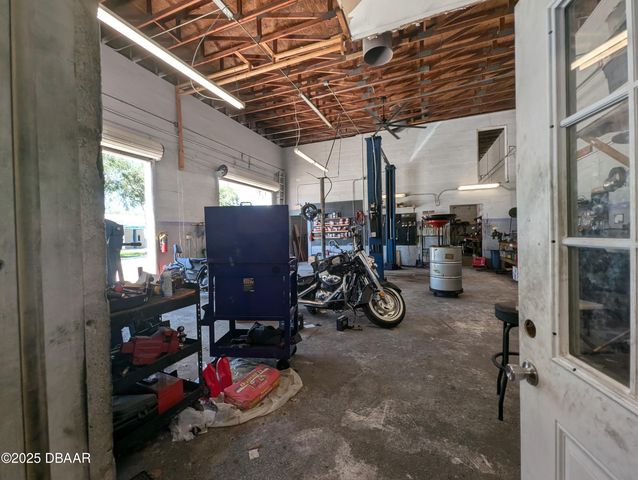 348 Mason Avenue, Holly Hill, FL 32117