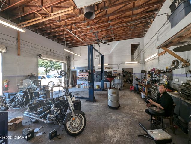 348 Mason Avenue, Holly Hill, FL 32117