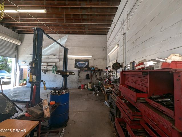 348 Mason Avenue, Holly Hill, FL 32117