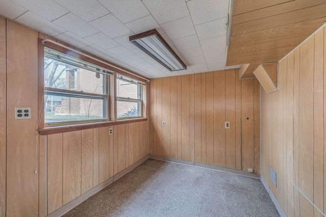 1449 Norfolk Avenue, Westchester, IL 60154