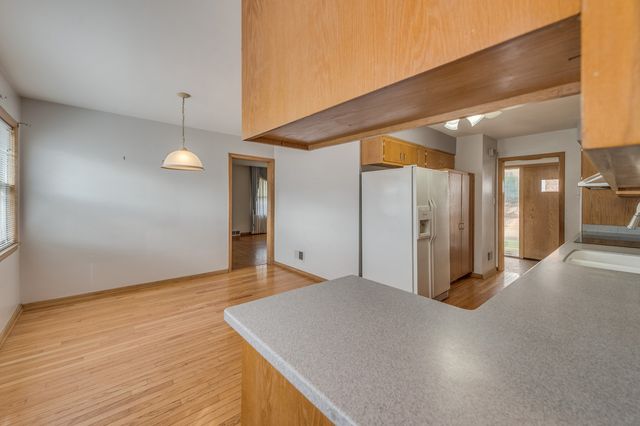 1449 Norfolk Avenue, Westchester, IL 60154