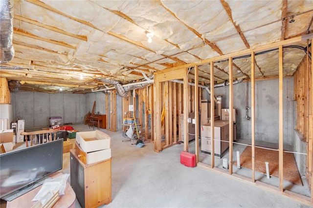 3905 Embassy Way, Lilburn, GA 30047