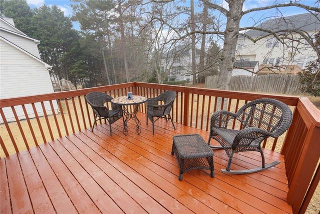 3905 Embassy Way, Lilburn, GA 30047