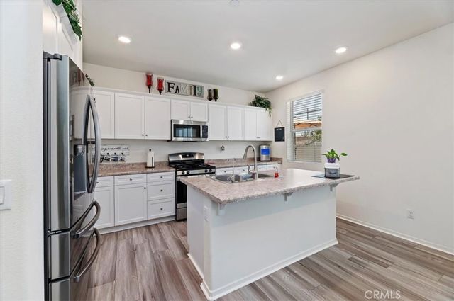 17109 Gray Pine Place, San Bernardino, CA 92407