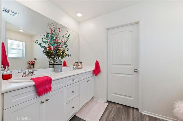 17109 Gray Pine Place, San Bernardino, CA 92407