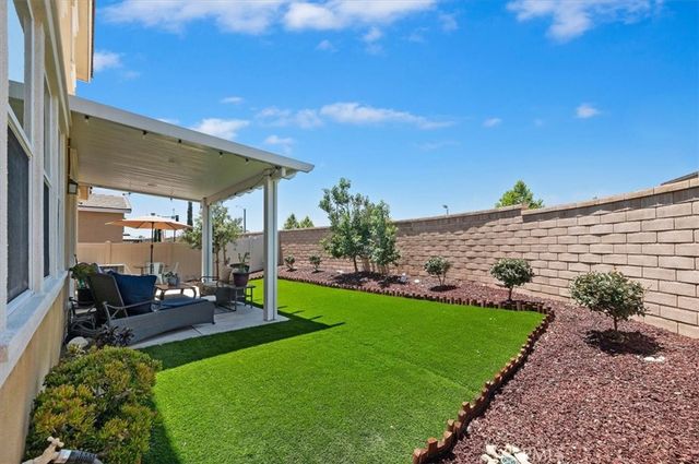 17109 Gray Pine Place, San Bernardino, CA 92407