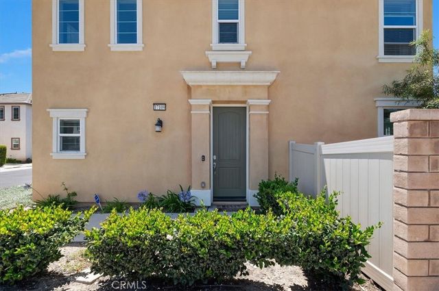 17109 Gray Pine Place, San Bernardino, CA 92407