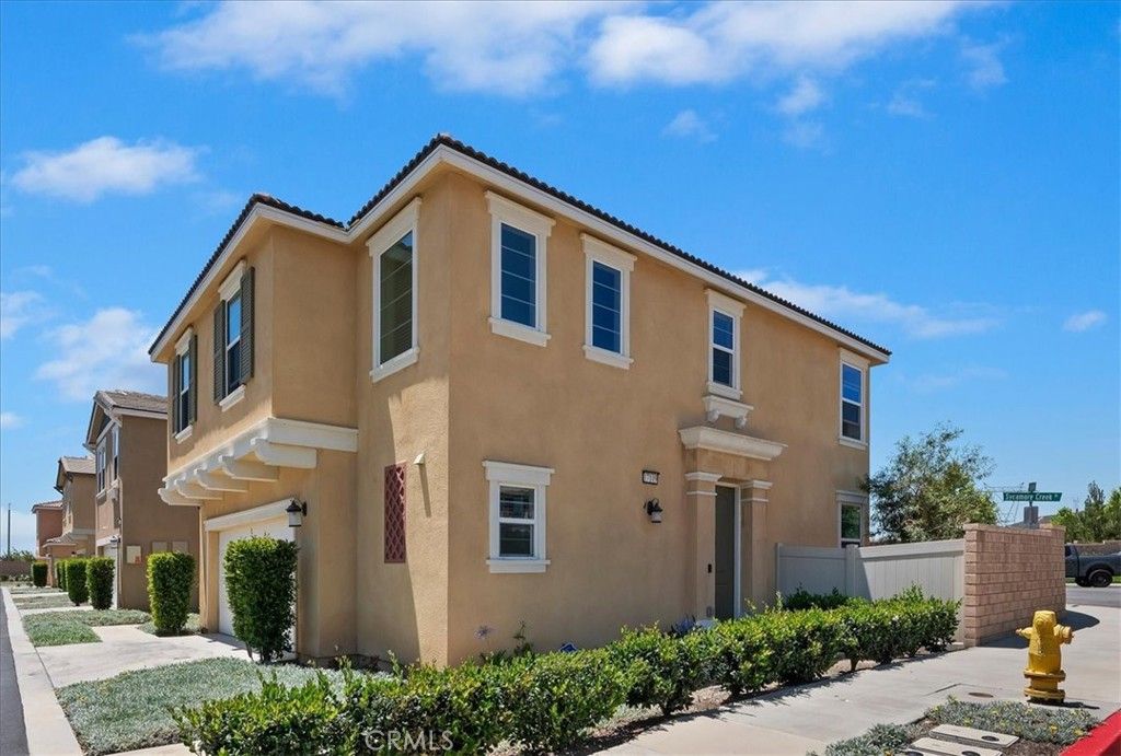 17109 Gray Pine Place, San Bernardino, CA 92407