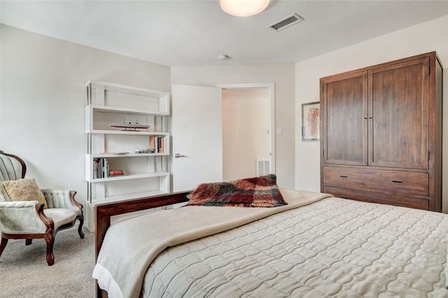 6 Sugar Creek DR, West Lake Hills, TX 78746