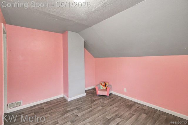 16731 Biltmore Street, Detroit, MI 48235