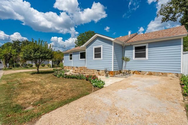1106 W St Louis Street, Hot Springs, AR 71913