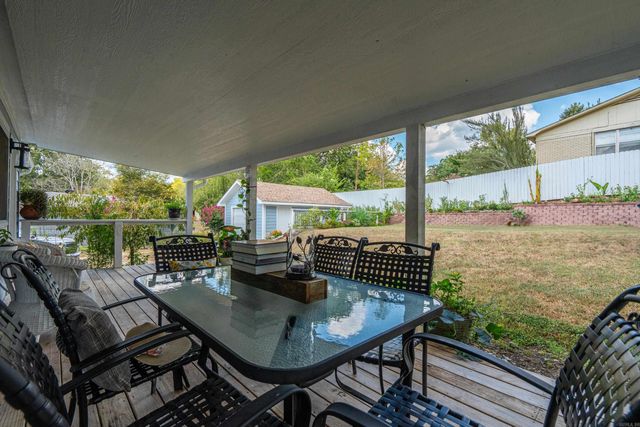 1106 W St Louis Street, Hot Springs, AR 71913