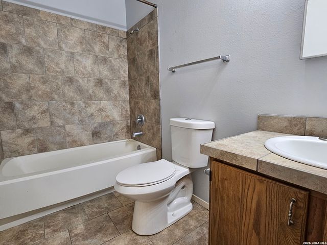 9418 Rue De Bois, San Antonio, TX 78254