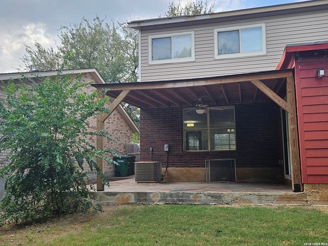 9418 Rue De Bois, San Antonio, TX 78254