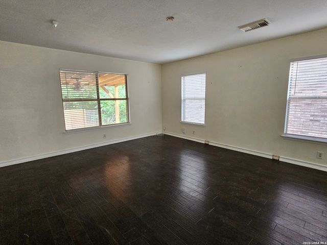 9418 Rue De Bois, San Antonio, TX 78254