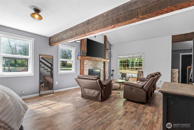 8120 Meridian Road SE, Olympia, WA 98513
