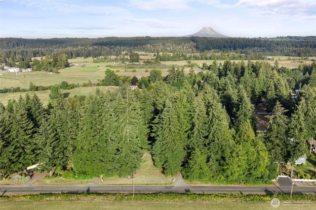 8120 Meridian Road SE, Olympia, WA 98513