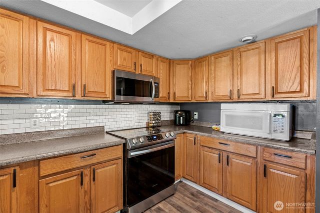 8120 Meridian Road SE, Olympia, WA 98513