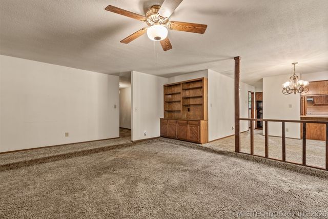 15800 E 183rd Street S, Bixby, OK 74008