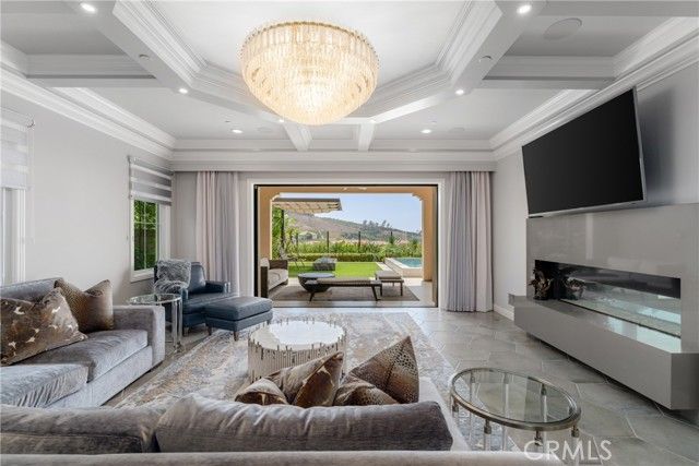 162 Leafy, Irvine, CA 92602