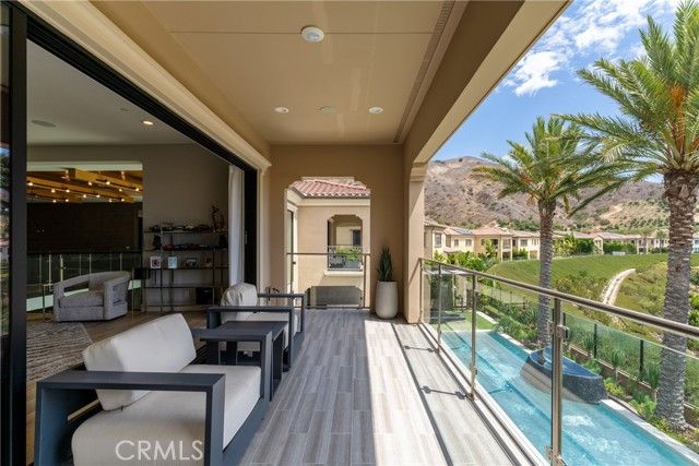 162 Leafy, Irvine, CA 92602