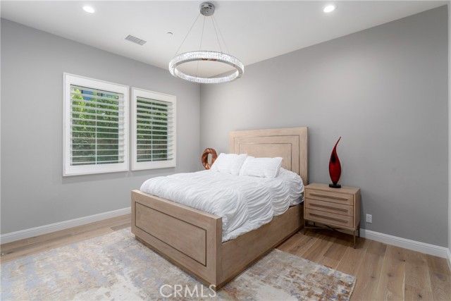 162 Leafy, Irvine, CA 92602