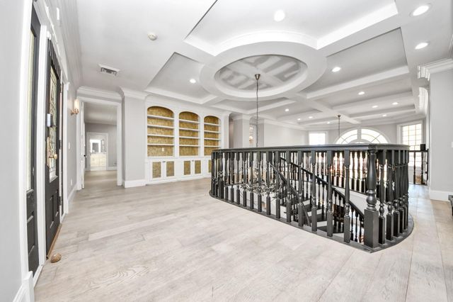 17022 Northgate Forest Drive, Houston, TX 77068