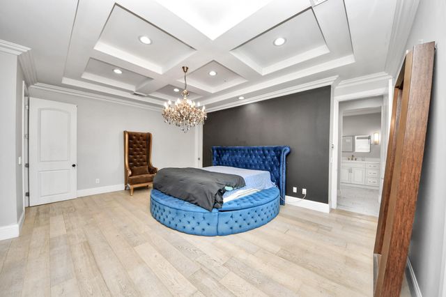 17022 Northgate Forest Drive, Houston, TX 77068