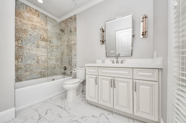 17022 Northgate Forest Drive, Houston, TX 77068