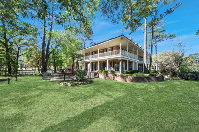 17022 Northgate Forest Drive, Houston, TX 77068